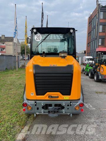 GiANT G5000 Rataslaadurid