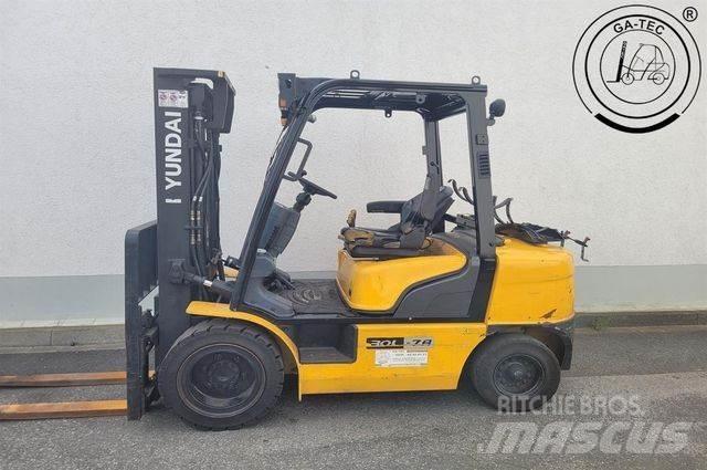 Hyundai 30L-7A Gaasitõstukid