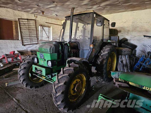 John Deere 1850 A Traktorid