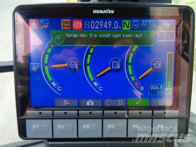 Komatsu PW 160-10 Ratasekskavaatorid