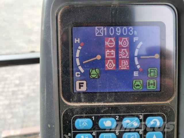 Komatsu PW 160-7EO Roomikekskavaatorid