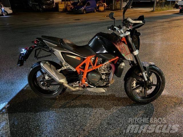 KTM 690 DUKE Muud veokid