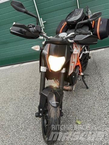 KTM 690 DUKE Muud veokid