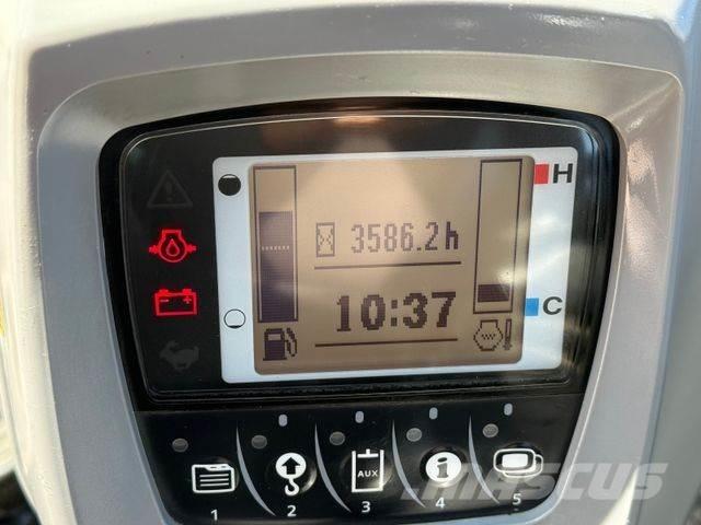 Kubota KX037-4 Miniekskavaatorid < 7 t