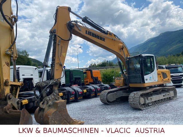 Liebherr R 924 LC Roomikekskavaatorid