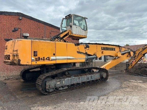 Liebherr R944 Roomikekskavaatorid