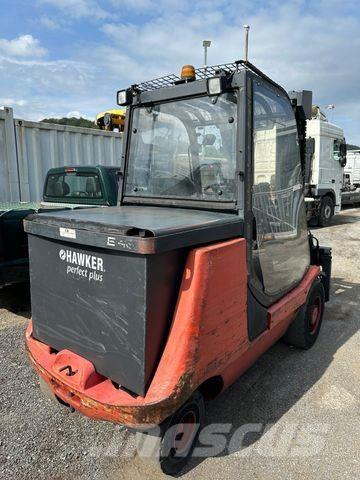 Linde E40P ELECKTRO Kõrged komplekteerimistõstukid