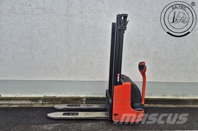 Linde L12 Kõrged komplekteerimistõstukid