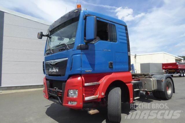 MAN TGX 18.480 BLS Sadulveokid