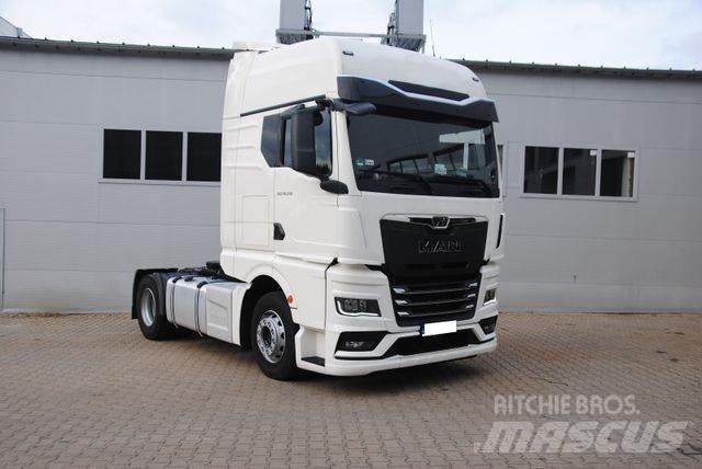 MAN TGX 18.510, XXL Sadulveokid