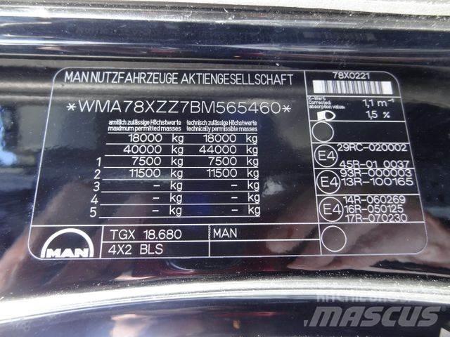 MAN TGX 18.680 V8 Sadulveokid