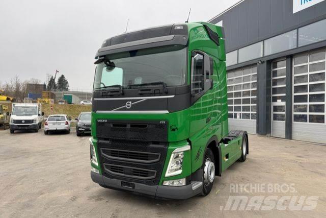 MAN TGX 33.520 6x4 Sadulveokid