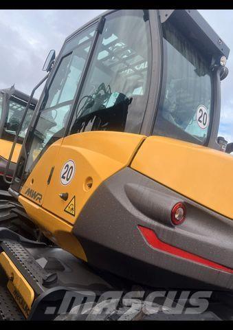 Mecalac 11 MWR Ratasekskavaatorid