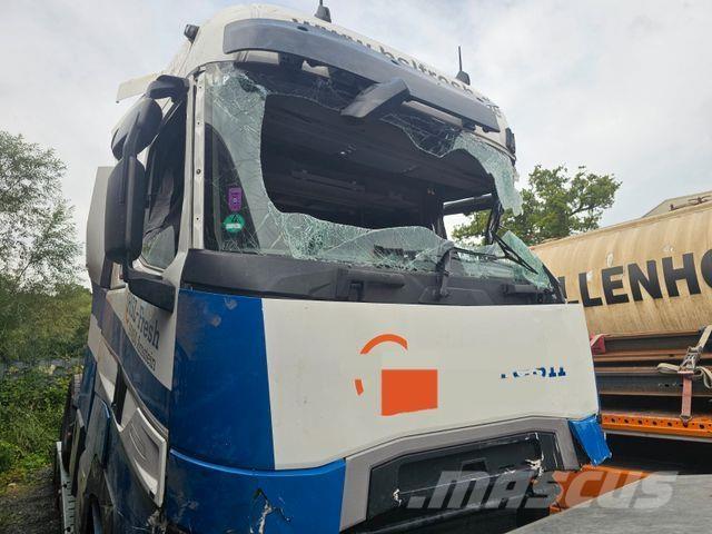 Renault T 440 Sadulveokid