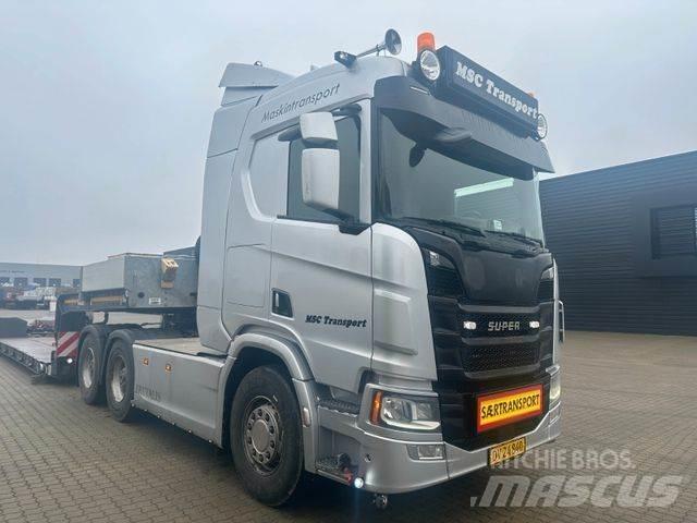 Scania R 730 V8 6x4 Sadulveokid