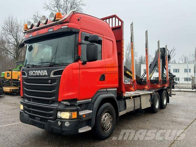 Scania R520 V8 Metsaveokid