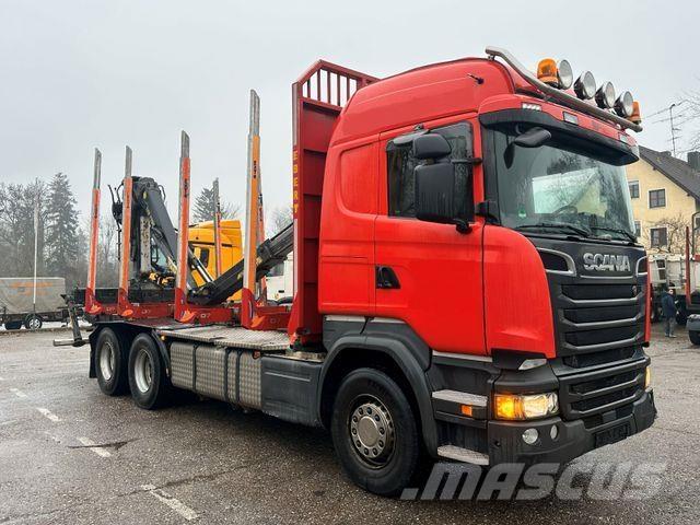 Scania R520 V8 Metsaveokid