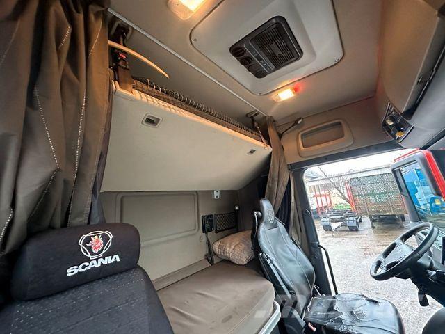 Scania R520 V8 Metsaveokid