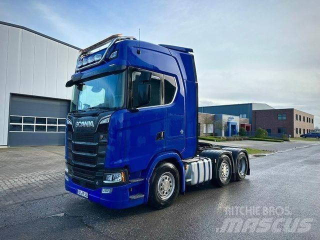 Scania S 580 V8 6x2 Sadulveokid