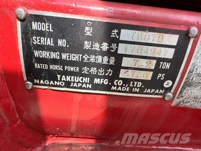 Takeuchi TB070 Miniekskavaatorid < 7 t