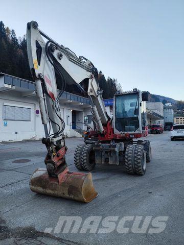 Takeuchi TB295W Ratasekskavaatorid