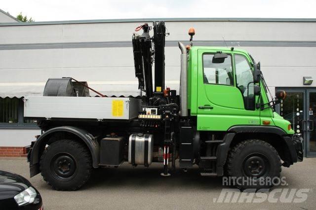 Unimog U 300 Raamautod