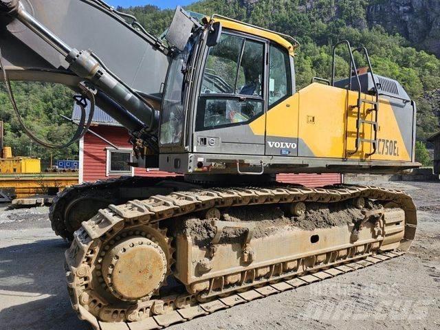 Volvo EC 750 EL Roomikekskavaatorid