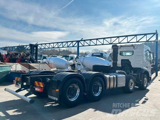Volvo FMX 500 8x4 Raamautod