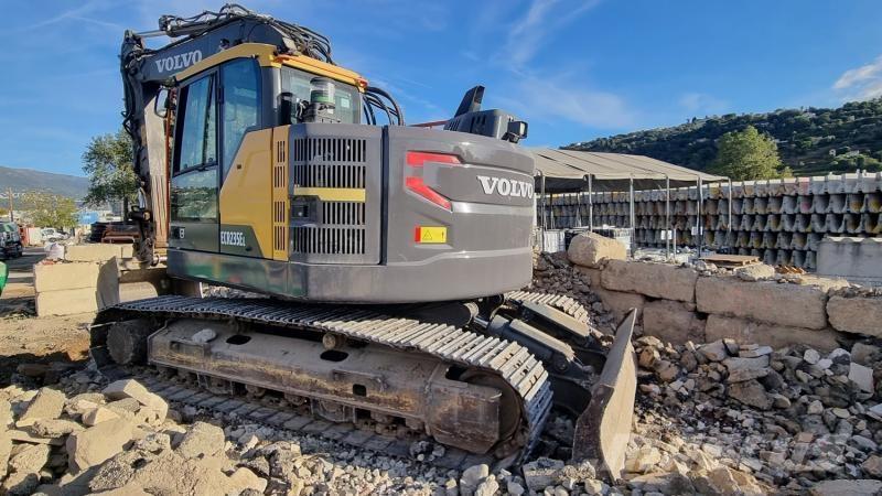 Volvo ecr235 Roomikekskavaatorid