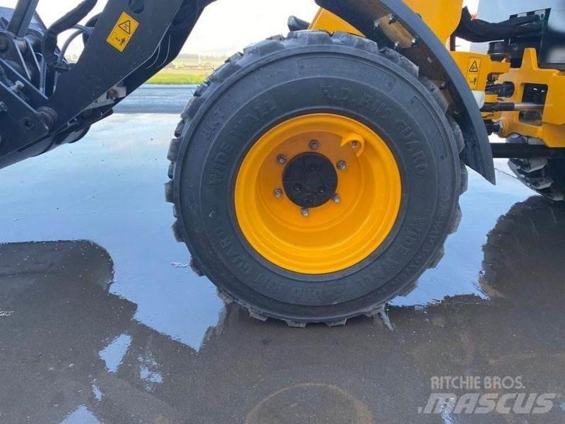 JCB 403 Kompaktlaadurid