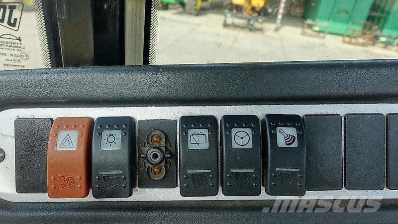 JCB 426 Rataslaadurid