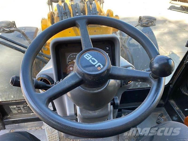 JCB TM 420 Teleskooplaadurid