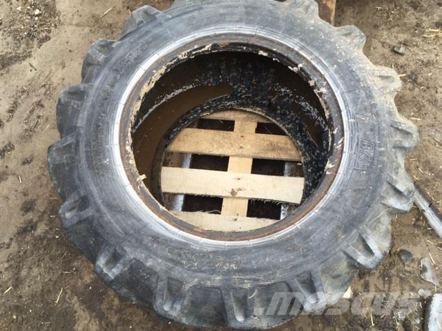  - - - 15.0/55-17 Rehvid, rattad ja veljed