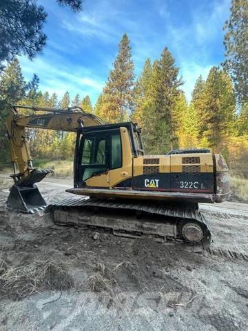 CAT 322C Excavator Roomikekskavaatorid