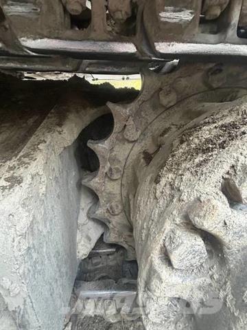 CAT 322C Excavator Roomikekskavaatorid