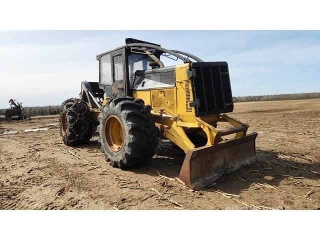 CAT 525C Skidder Muu