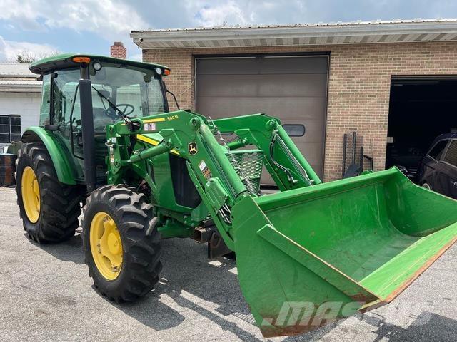 John Deere 5075M Muu