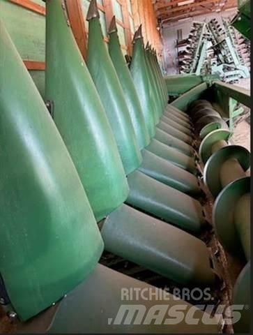 John Deere 612C Muu