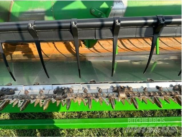 John Deere 630F Muu