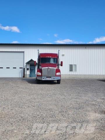 Kenworth T880 Muu