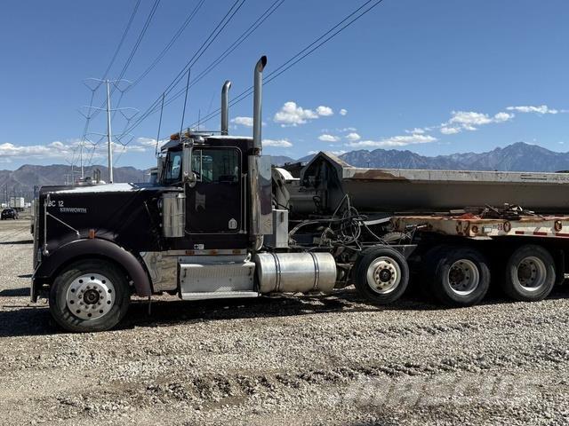 Kenworth W900L Muu
