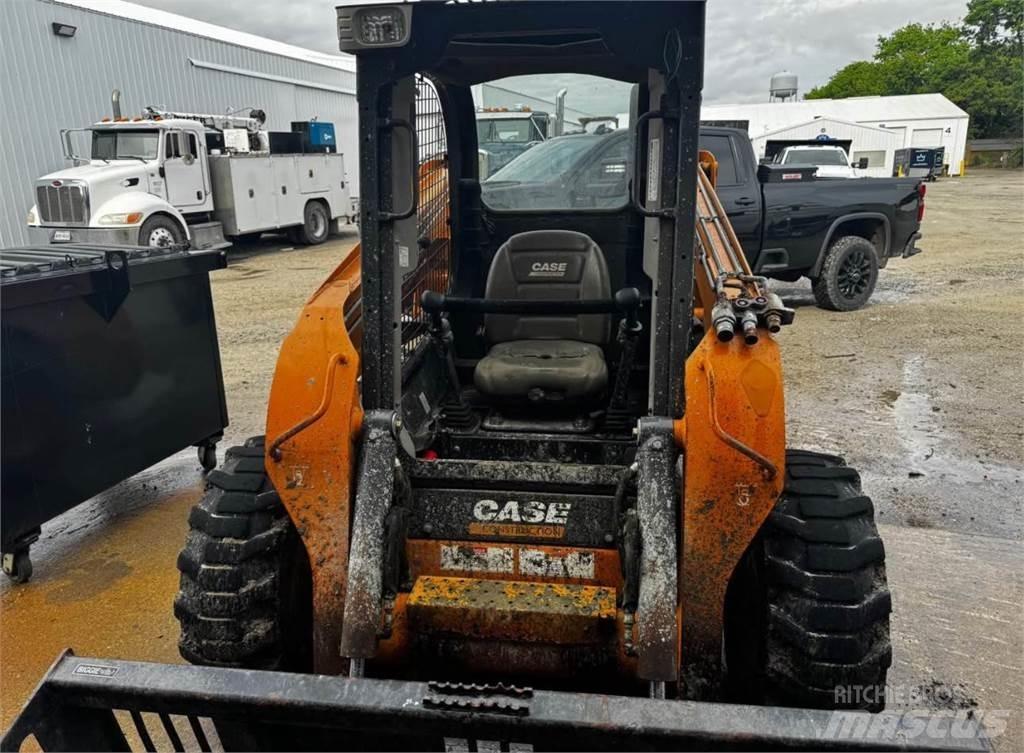 CASE SR250 Kompaktlaadurid