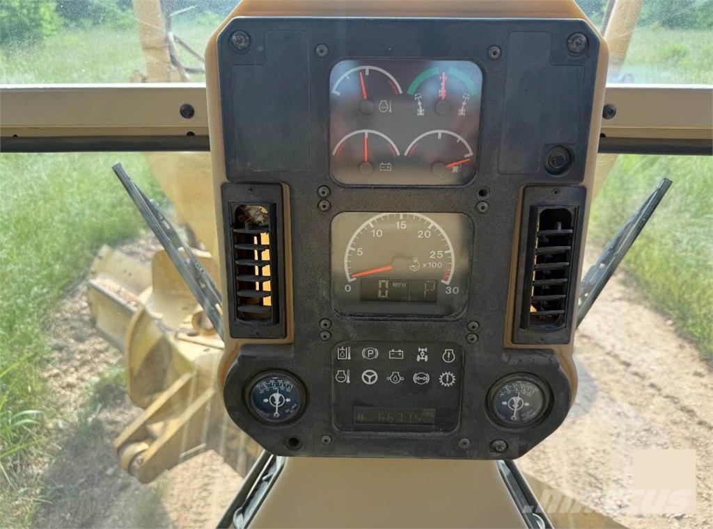 CAT 140H Greiderid