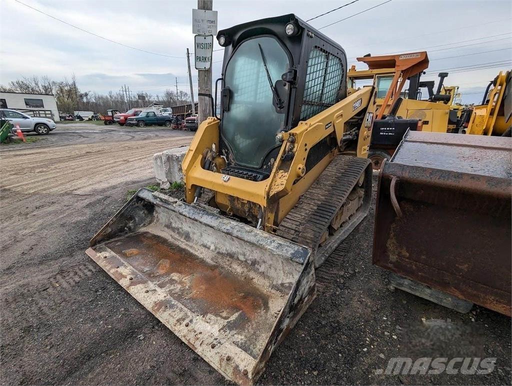 CAT 239D3 Kompaktlaadurid
