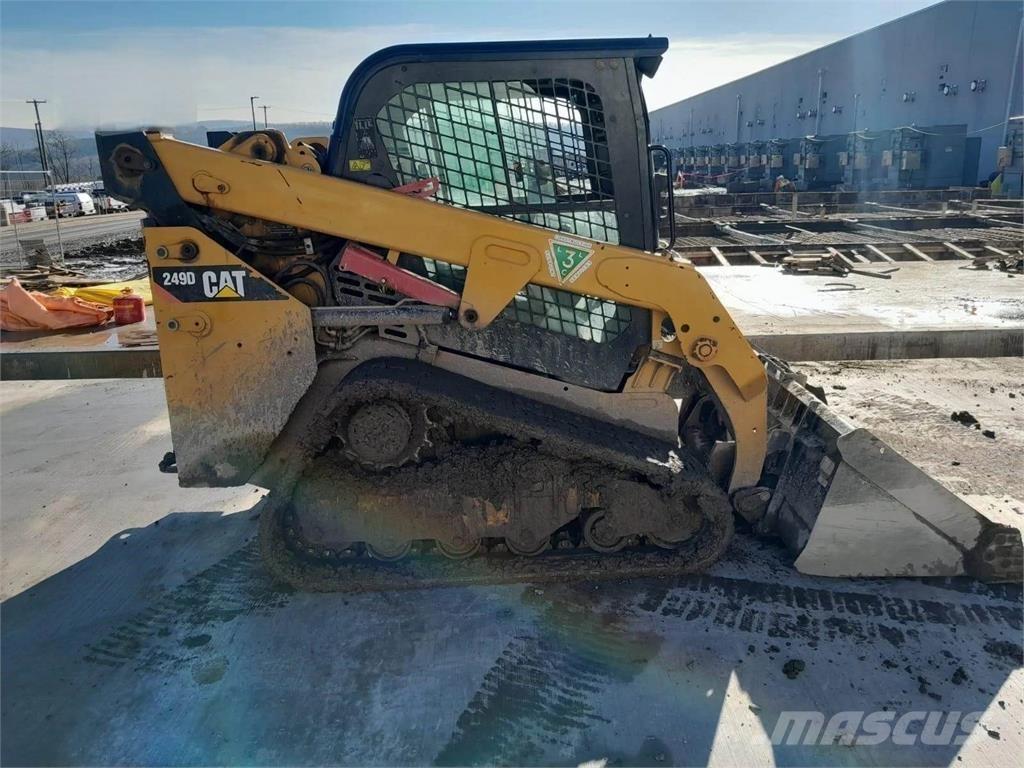 CAT 249D Kompaktlaadurid