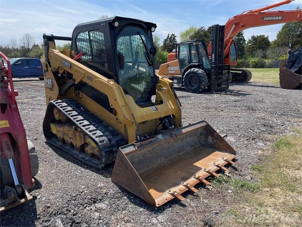 CAT 259D3 Kompaktlaadurid
