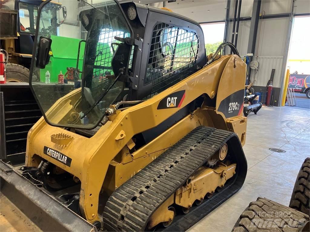 CAT 279C Kompaktlaadurid