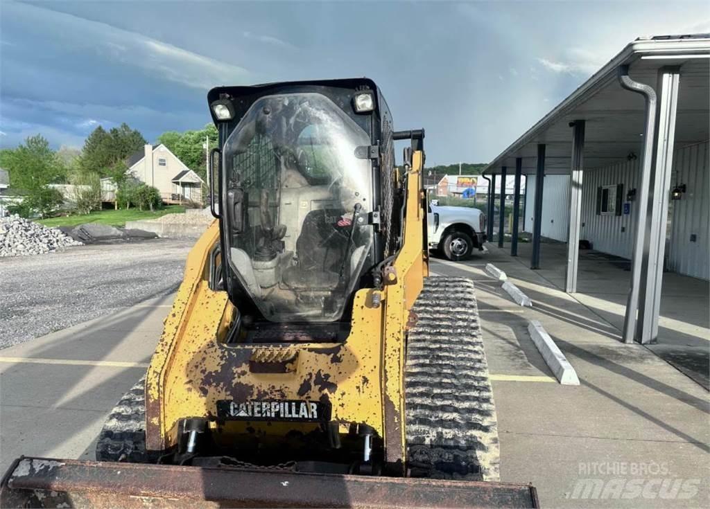 CAT 299D Kompaktlaadurid