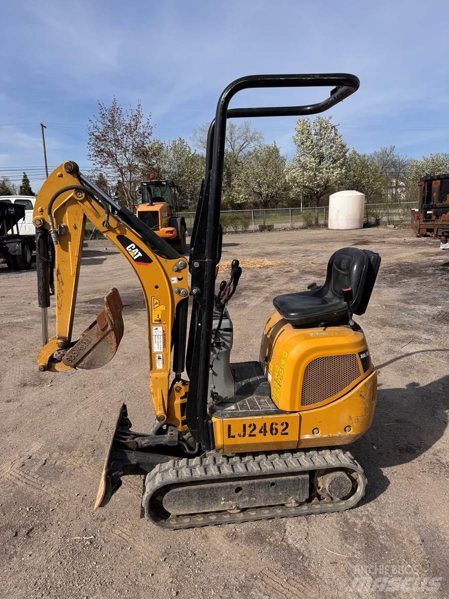 CAT 300.9D Miniekskavaatorid < 7 t