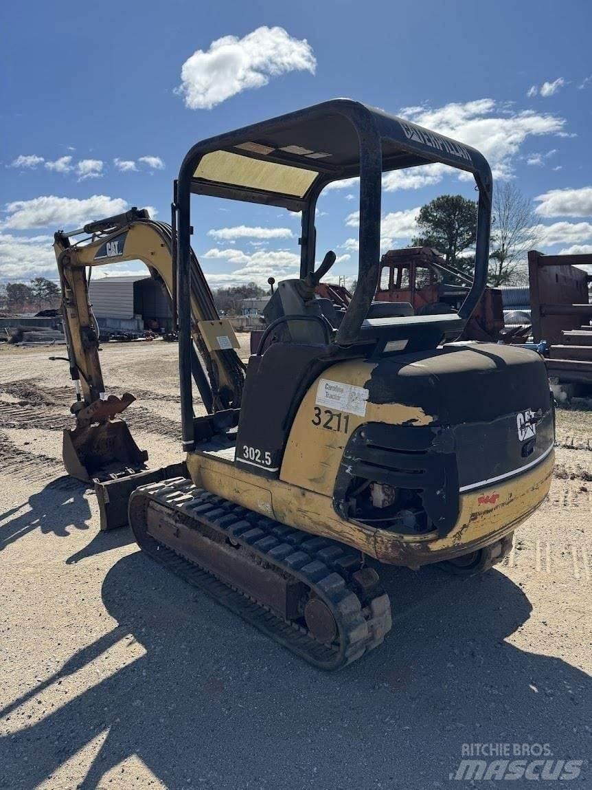 CAT 302.5 Miniekskavaatorid < 7 t